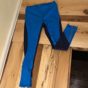 Athleta compression pants